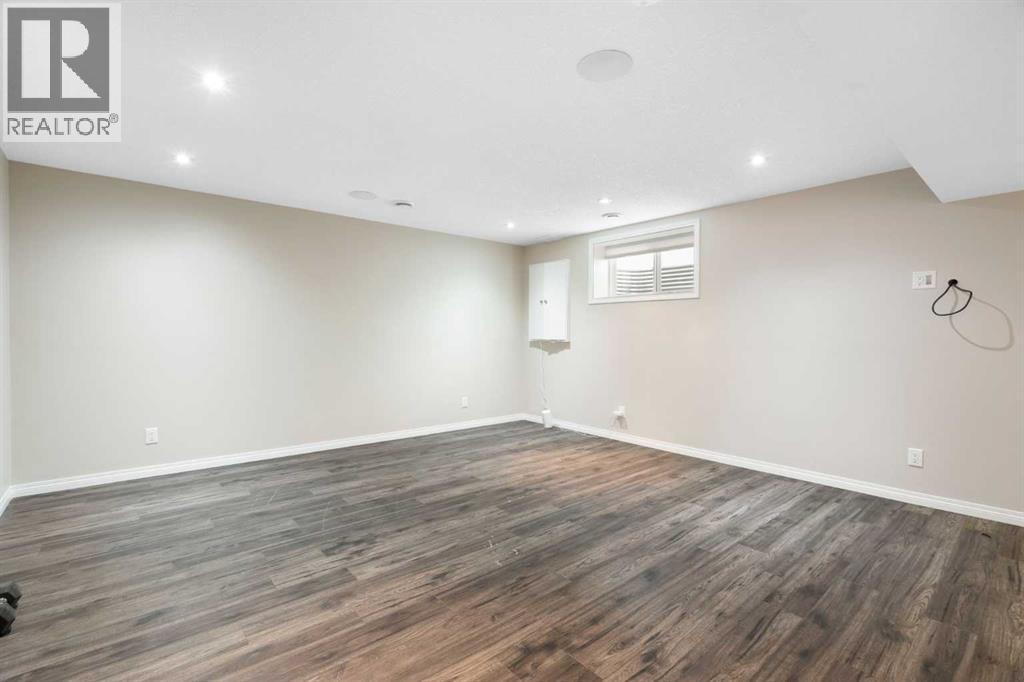 Single Family House for Sale in  Harvest Park Circle NE Harvest Hills Calgary 