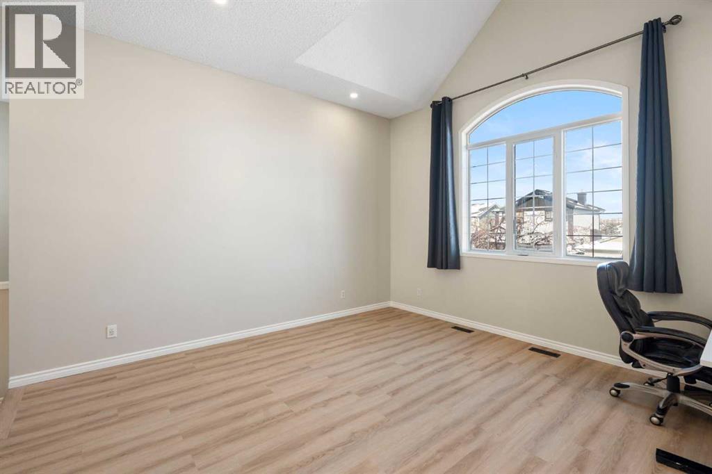 Single Family House for Sale in  Harvest Park Circle NE Harvest Hills Calgary 