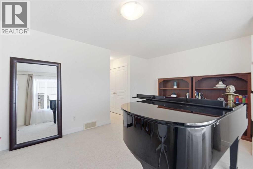 
          79 Cranford Green Southeast
            <br/>
            <span>Calgary</span>
            , 
            <span>AB</span>
             <span>T3M1V2</span>
         - Photo 16