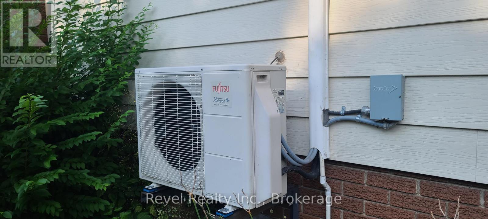 555 19TH STREET E - Photo 2 of 19, Owen Sound, Ontario