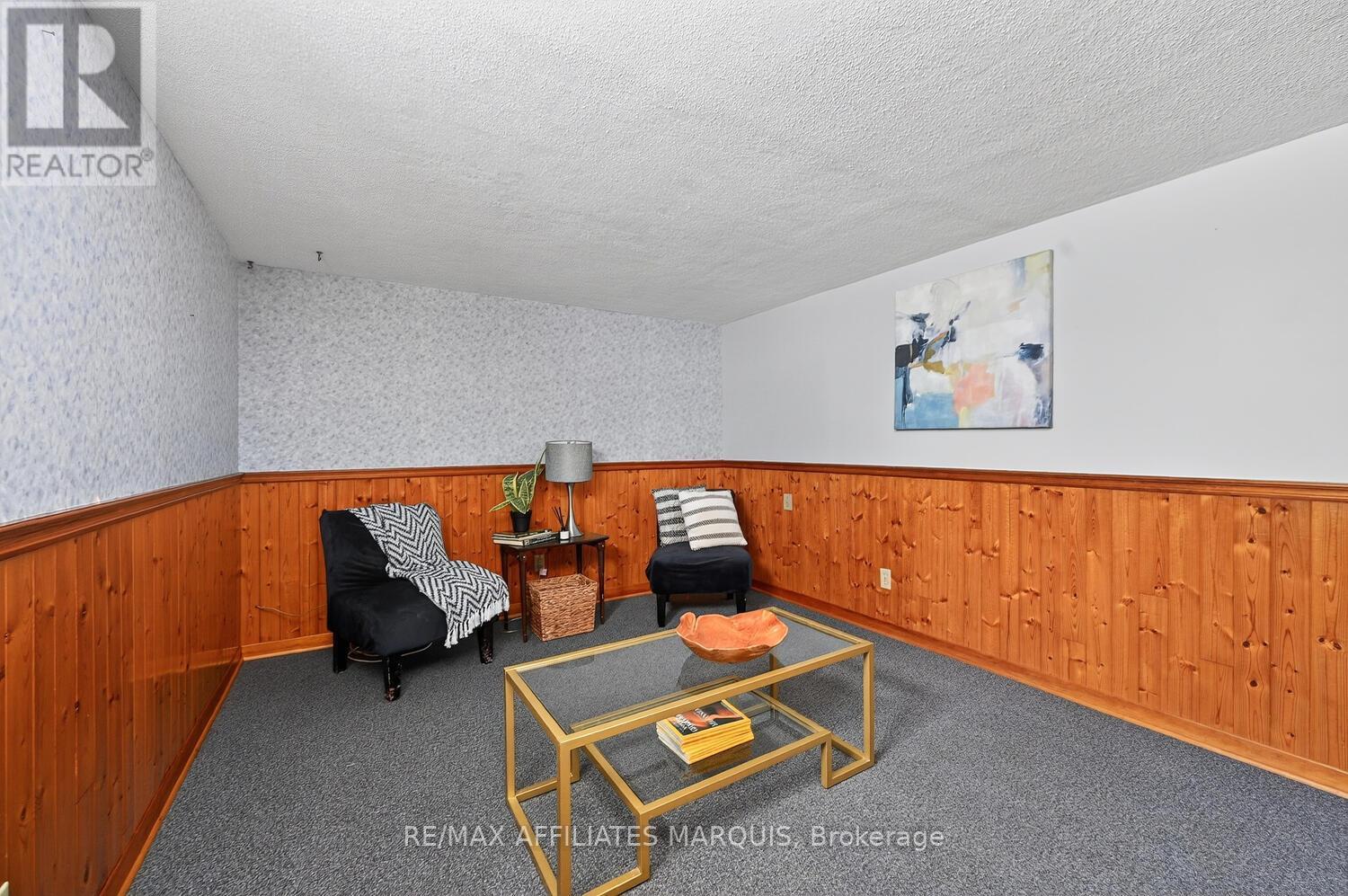 228 BROCKVILLE STREET — photo 37