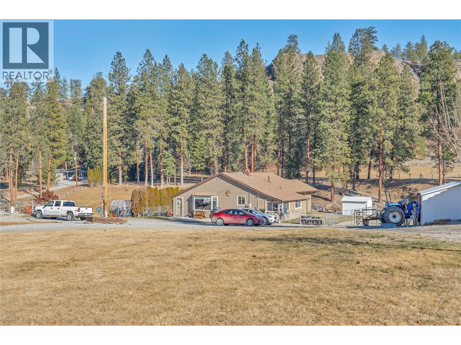 5615 Simpson Road, Summerland