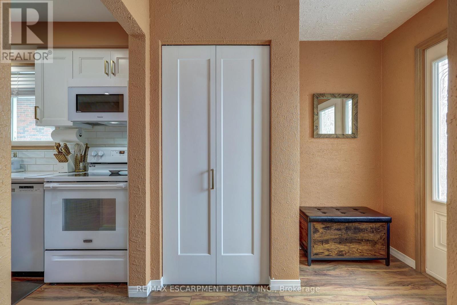 13 ROSEMOUNT CRESCENT - Photo 4 of 34, St. Thomas, Ontario