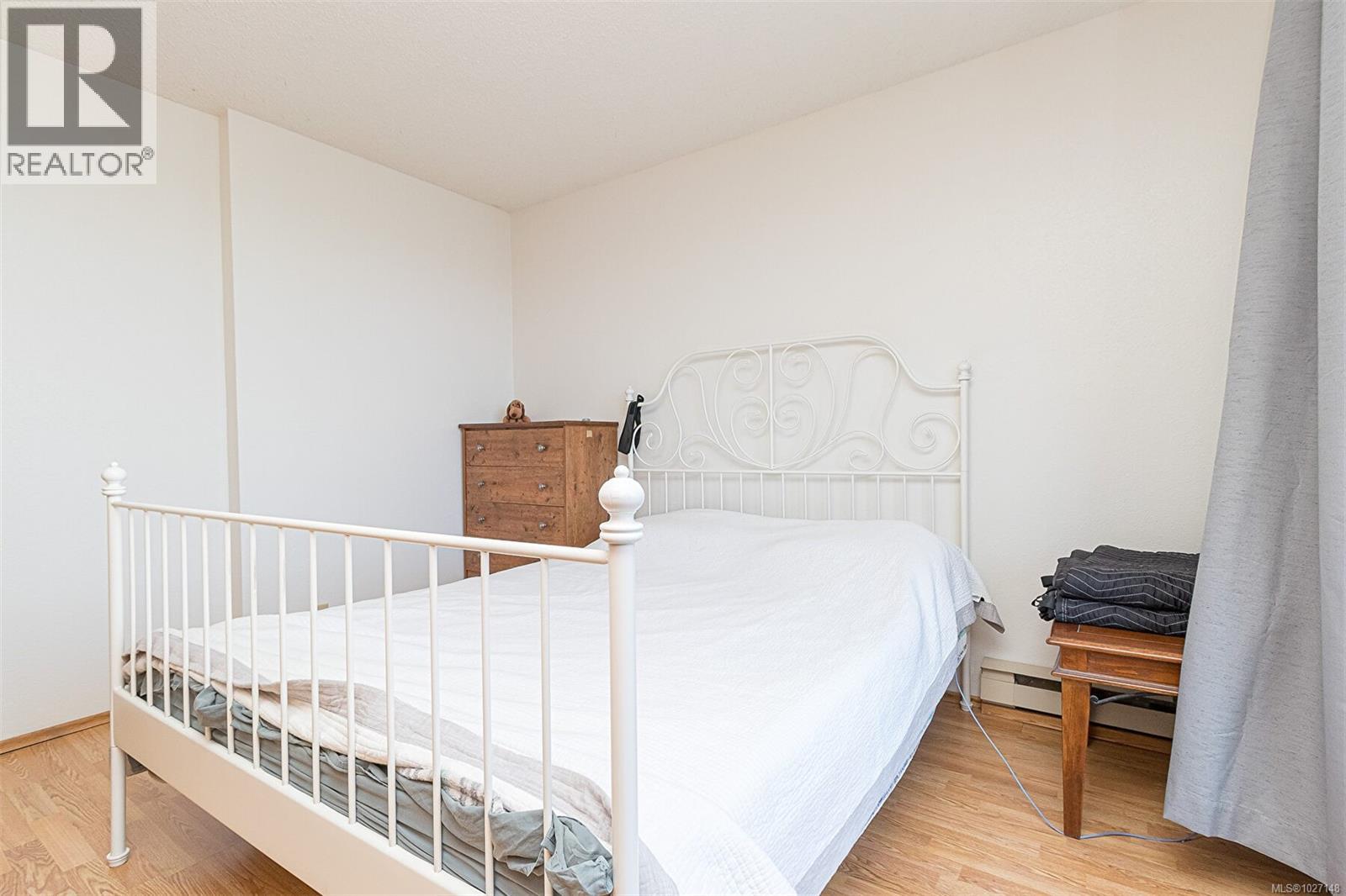 809 1630 Quadra Street, Victoria