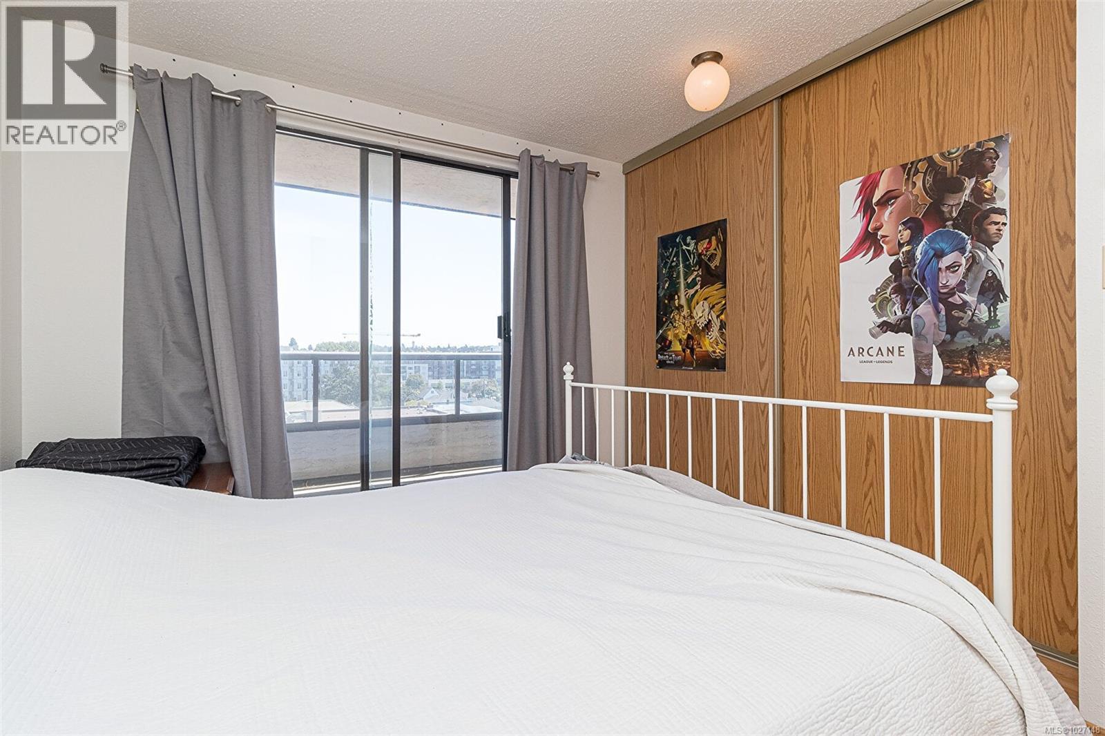 809 1630 Quadra Street, Victoria