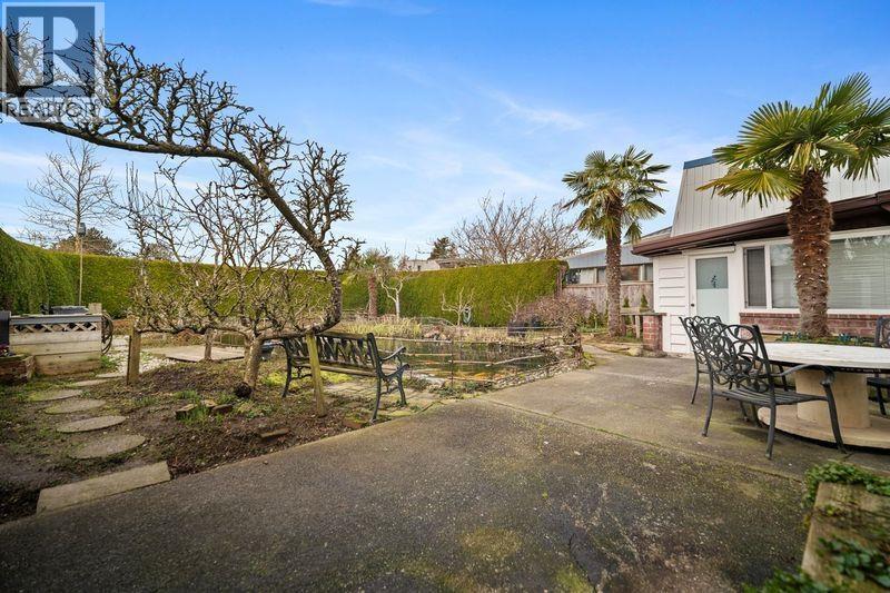 225 67A STREET, Delta