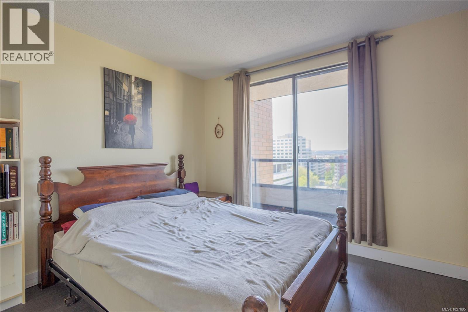 #1004 1630 Quadra St - 15
