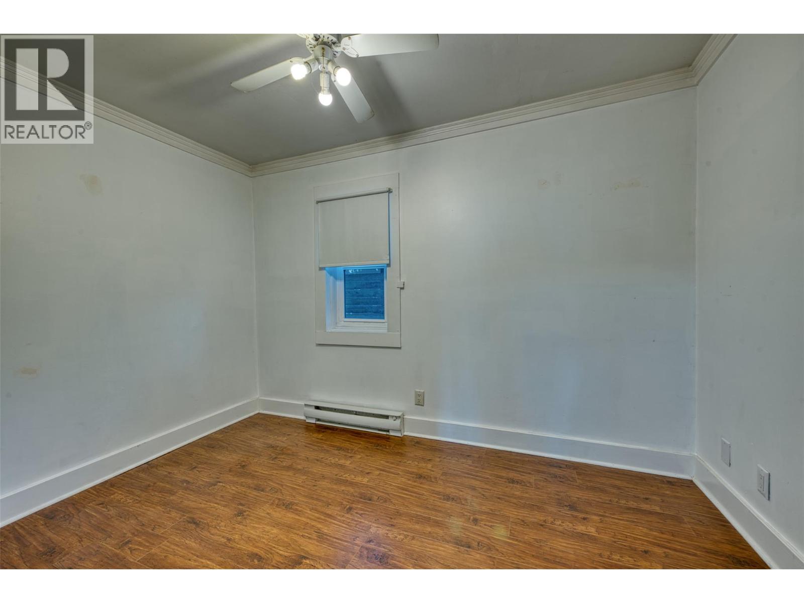 859 Lawson Avenue - 28