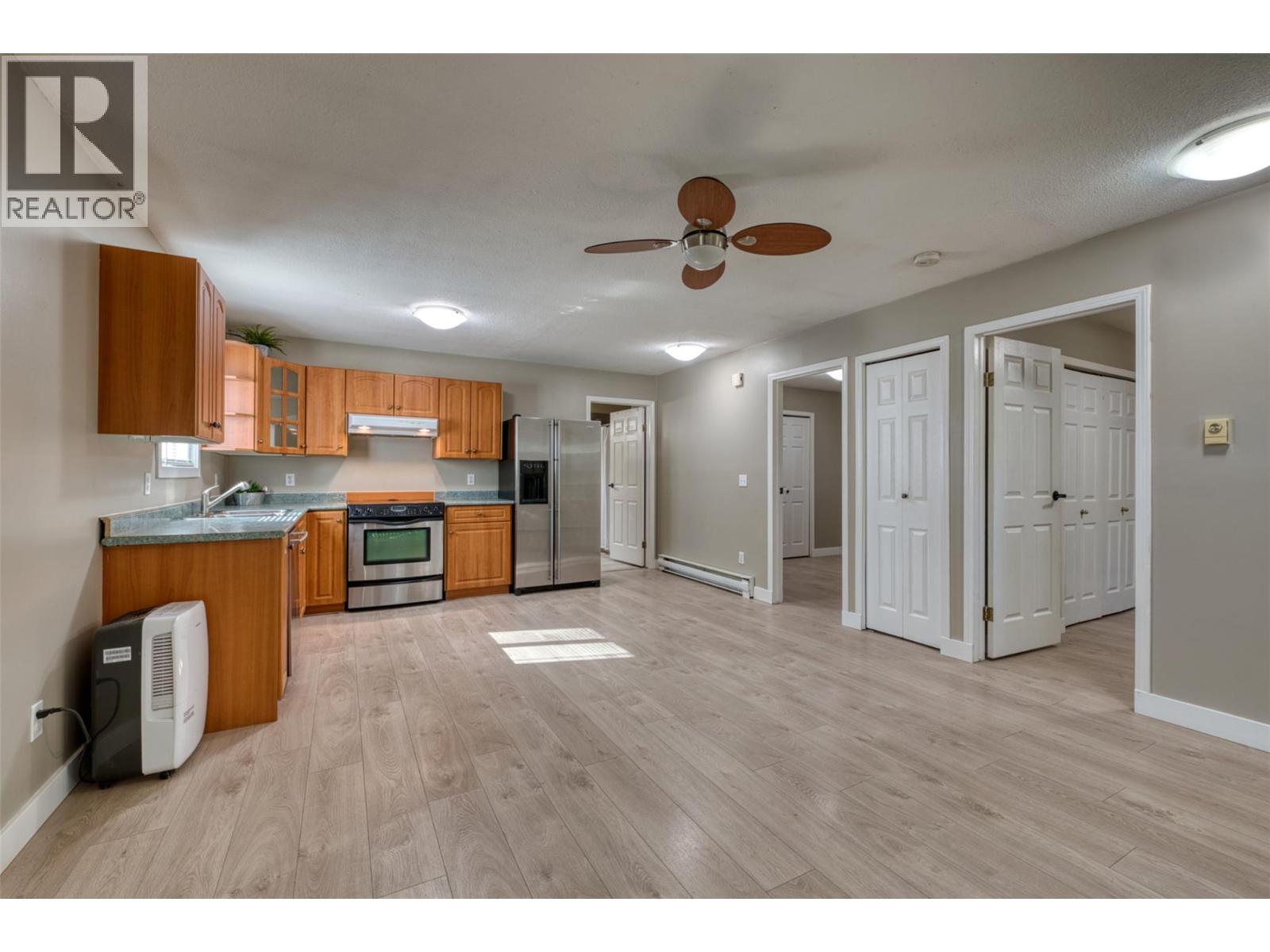  859 Lawson Avenue, Kelowna