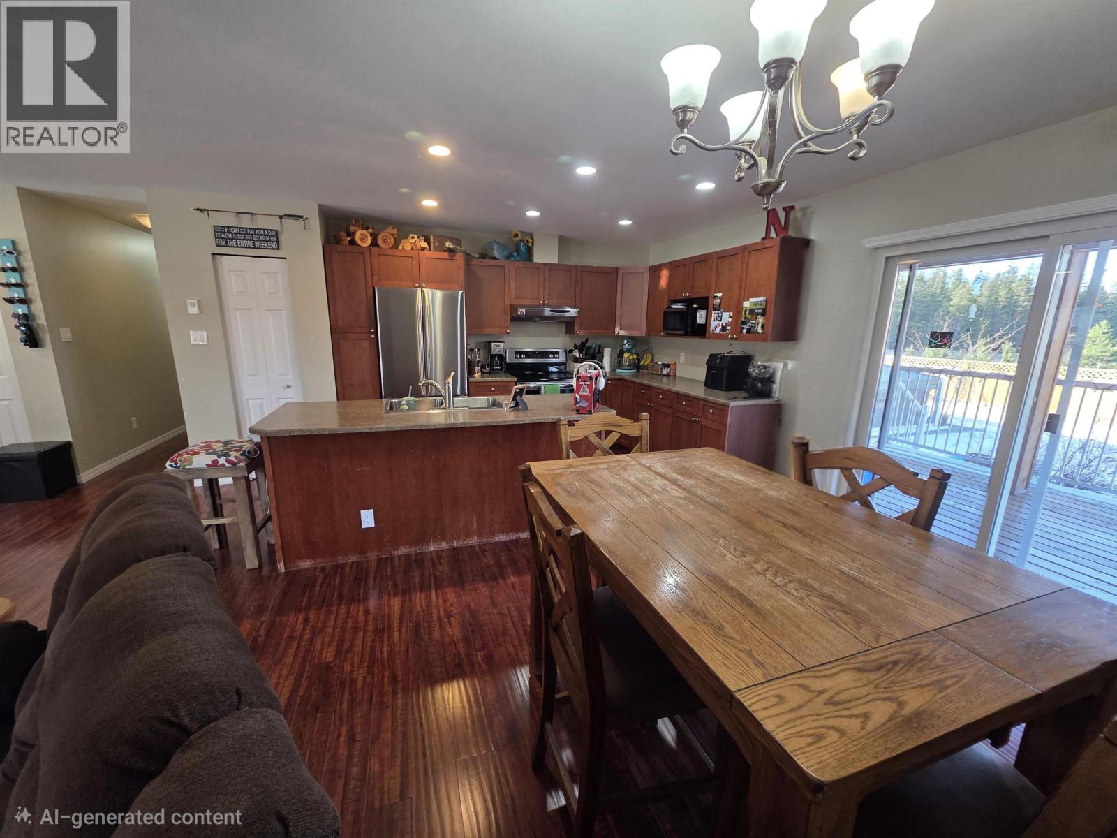 3727 DOBBIE Street, Terrace