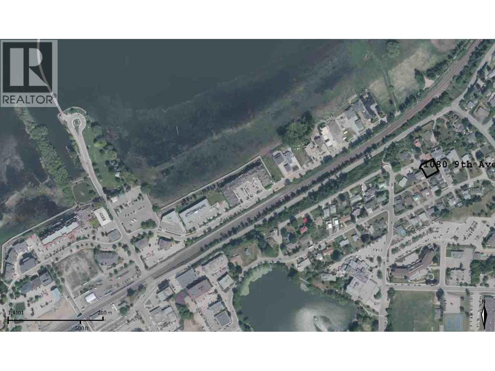  1080 9 Avenue Northeast, Salmon Arm