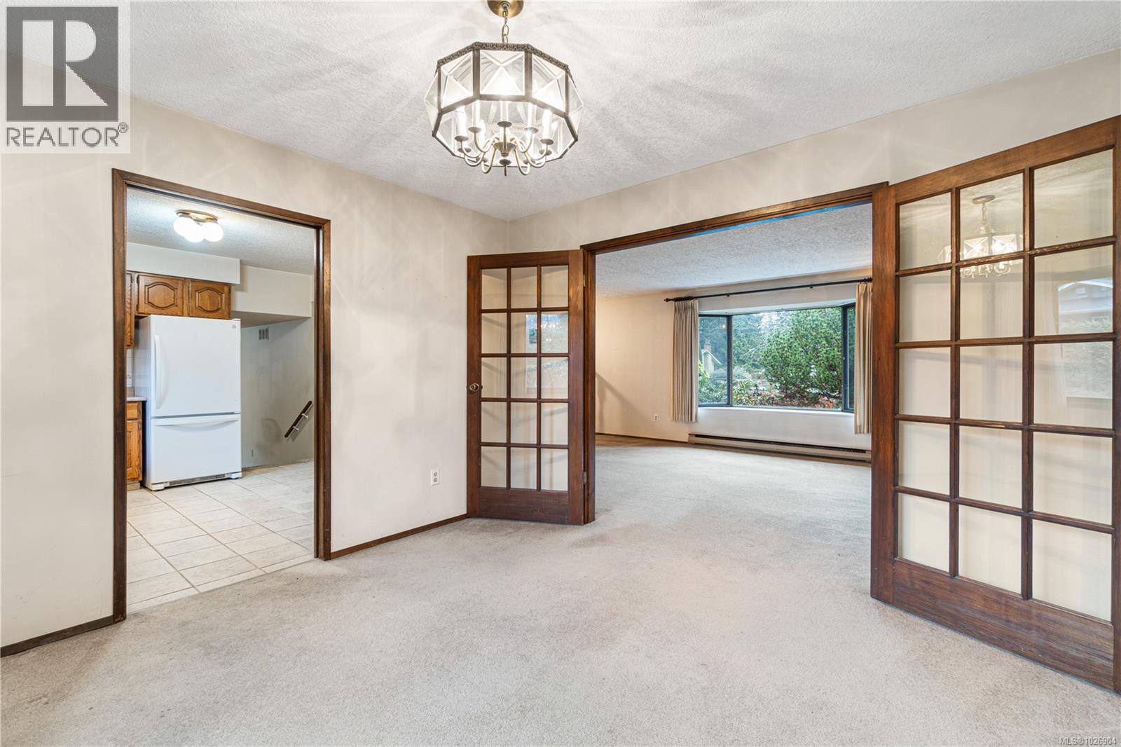 666 Tamarack Dr, Qualicum Beach