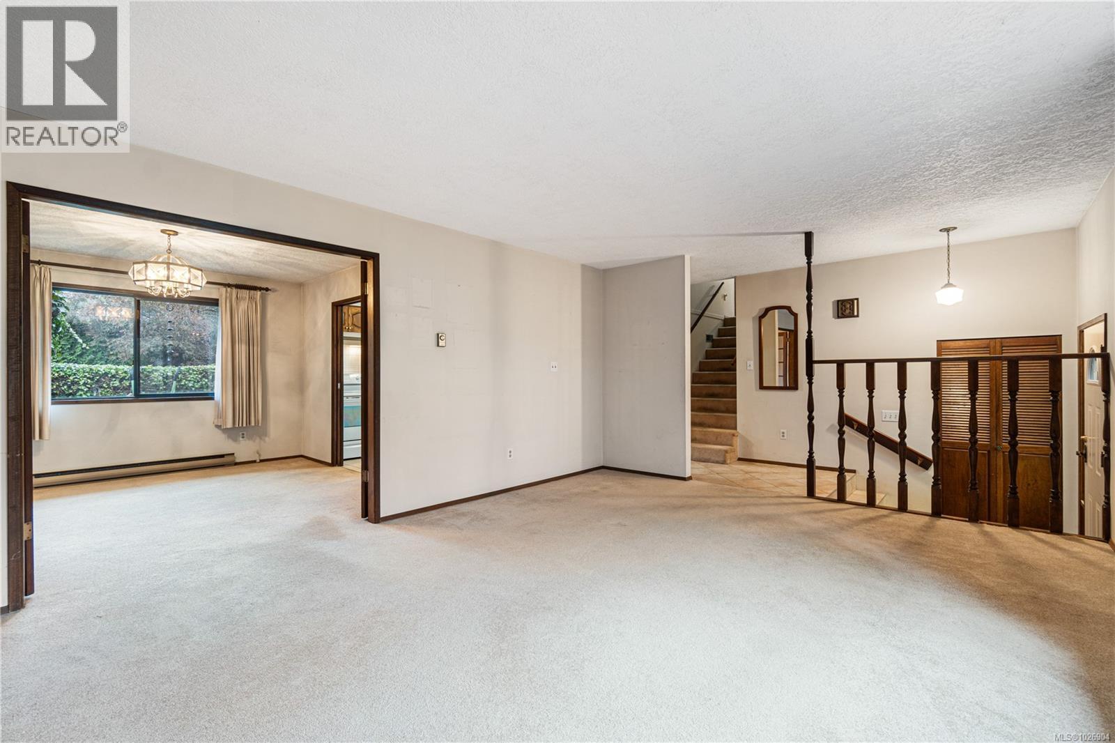 666 Tamarack Dr, Qualicum Beach