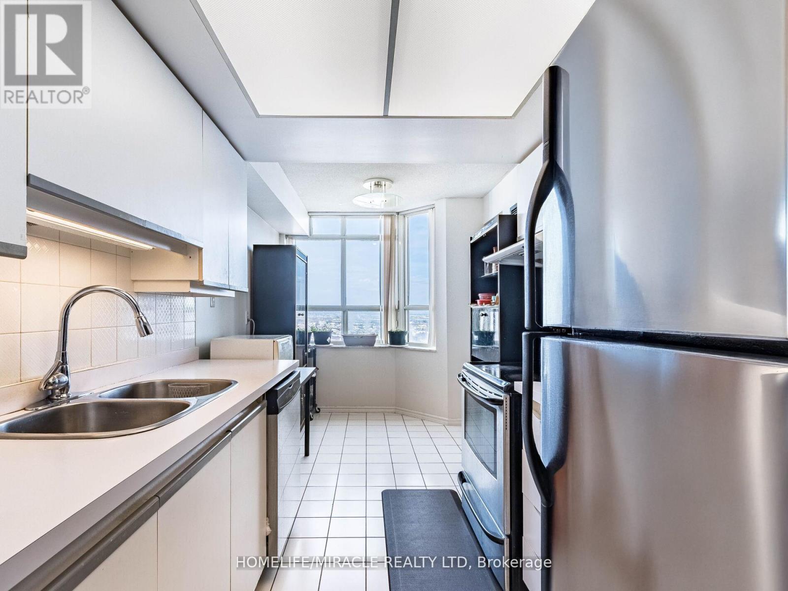 #1809 30 MALTA AVENUE - 14