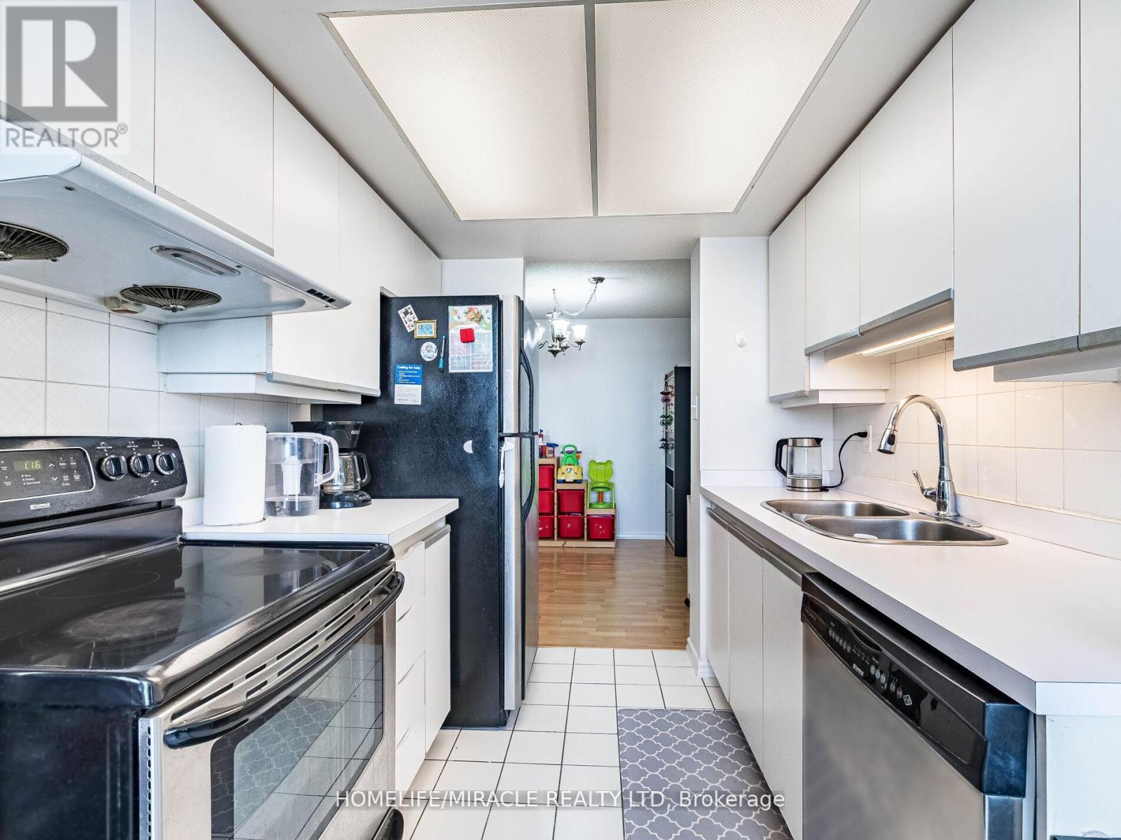 #1809 30 MALTA AVENUE - 18