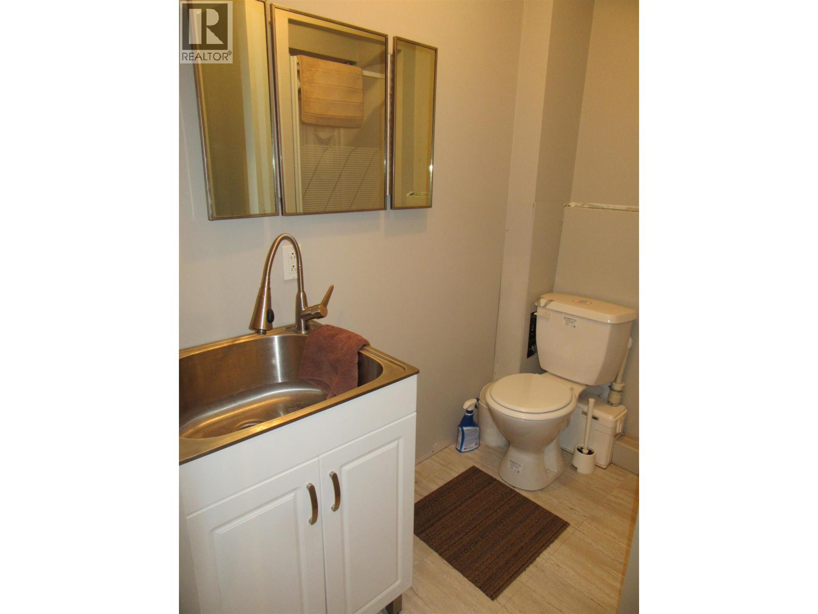 7568 BURGESS ROAD - 29