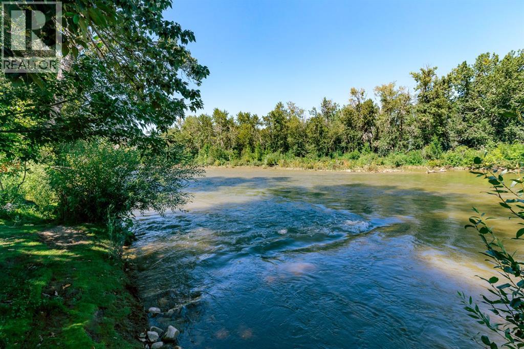 Single Family House for Sale in    Avenue SW Mission Calgary 