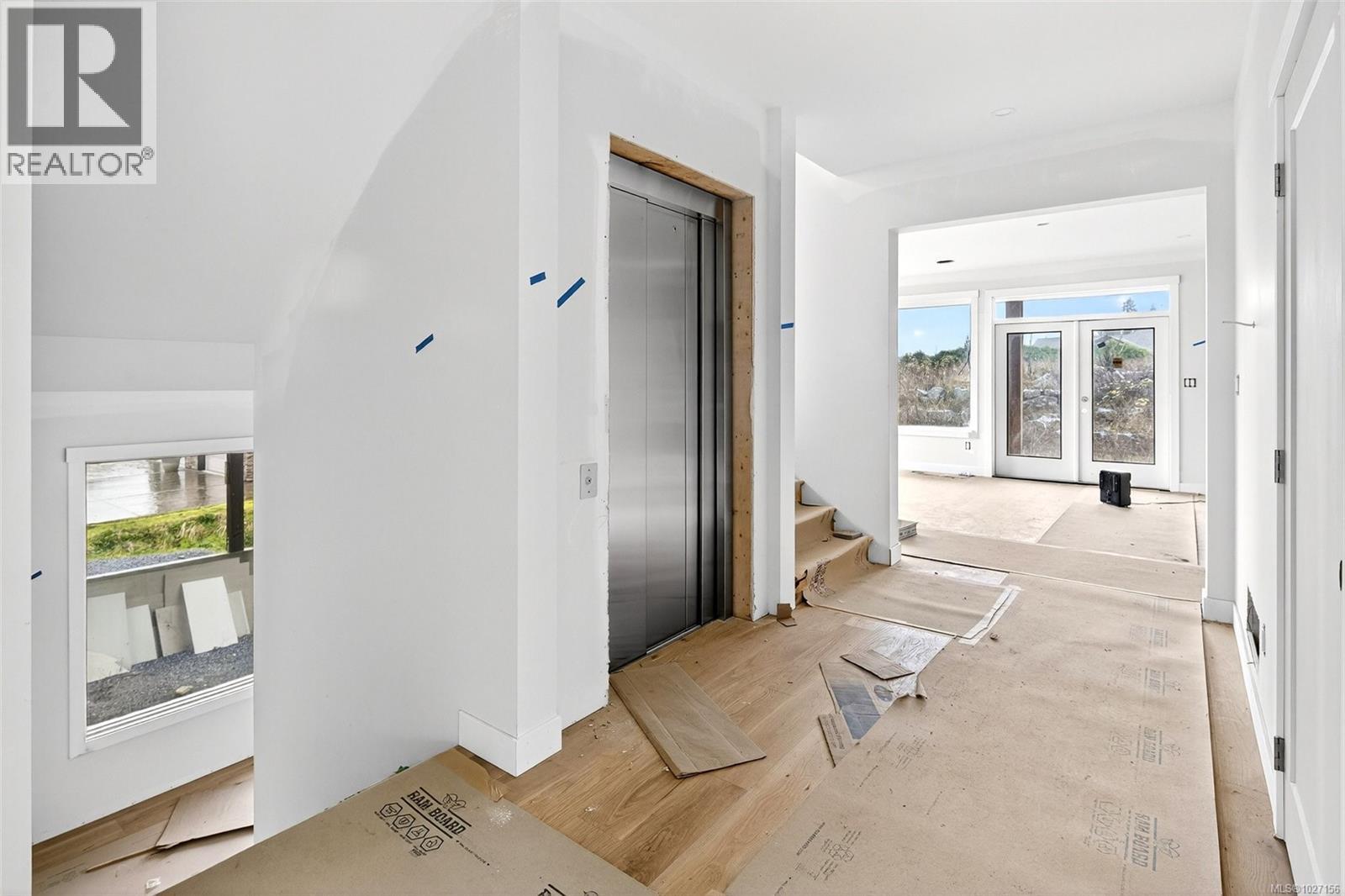  654 SENTINEL Drive, Mill Bay