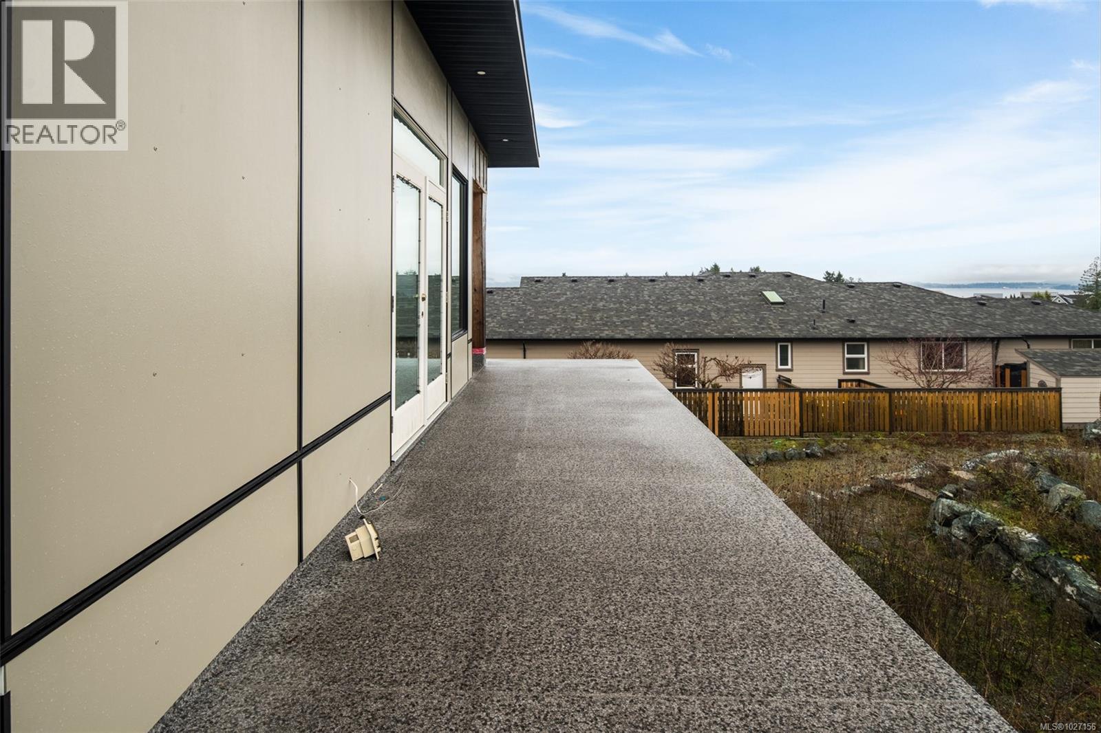  654 SENTINEL Drive, Mill Bay