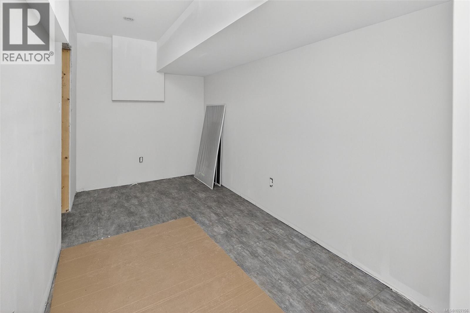  654 SENTINEL Drive, Mill Bay