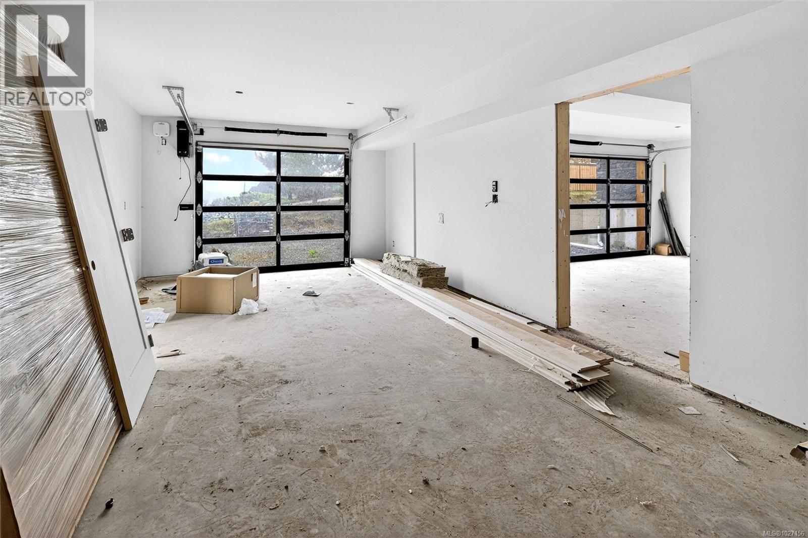  654 SENTINEL Drive, Mill Bay