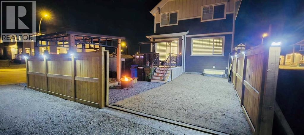 Single Family House for Sale in  Magnolia Path SE Mahogany Calgary 