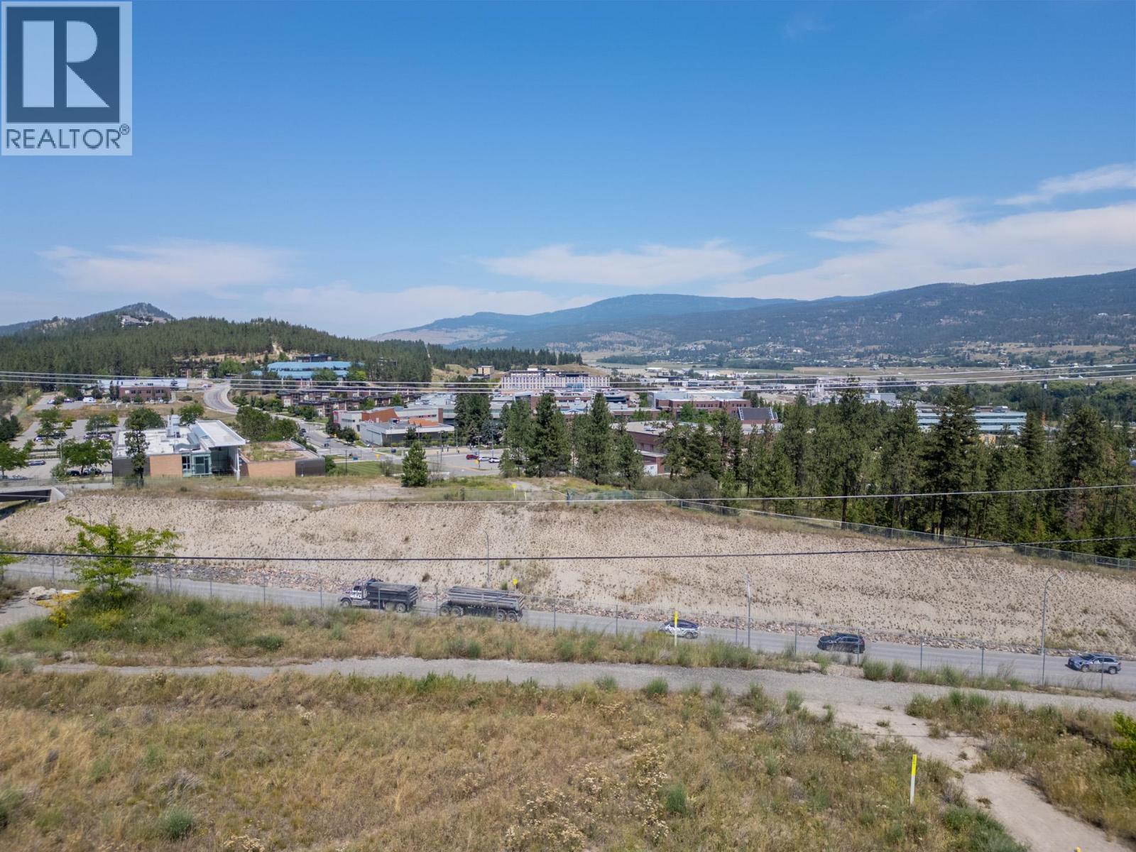  975 - 985 ACADEMY Way, Kelowna