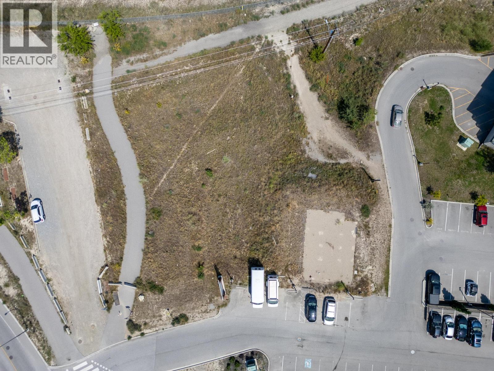  975 - 985 ACADEMY Way, Kelowna