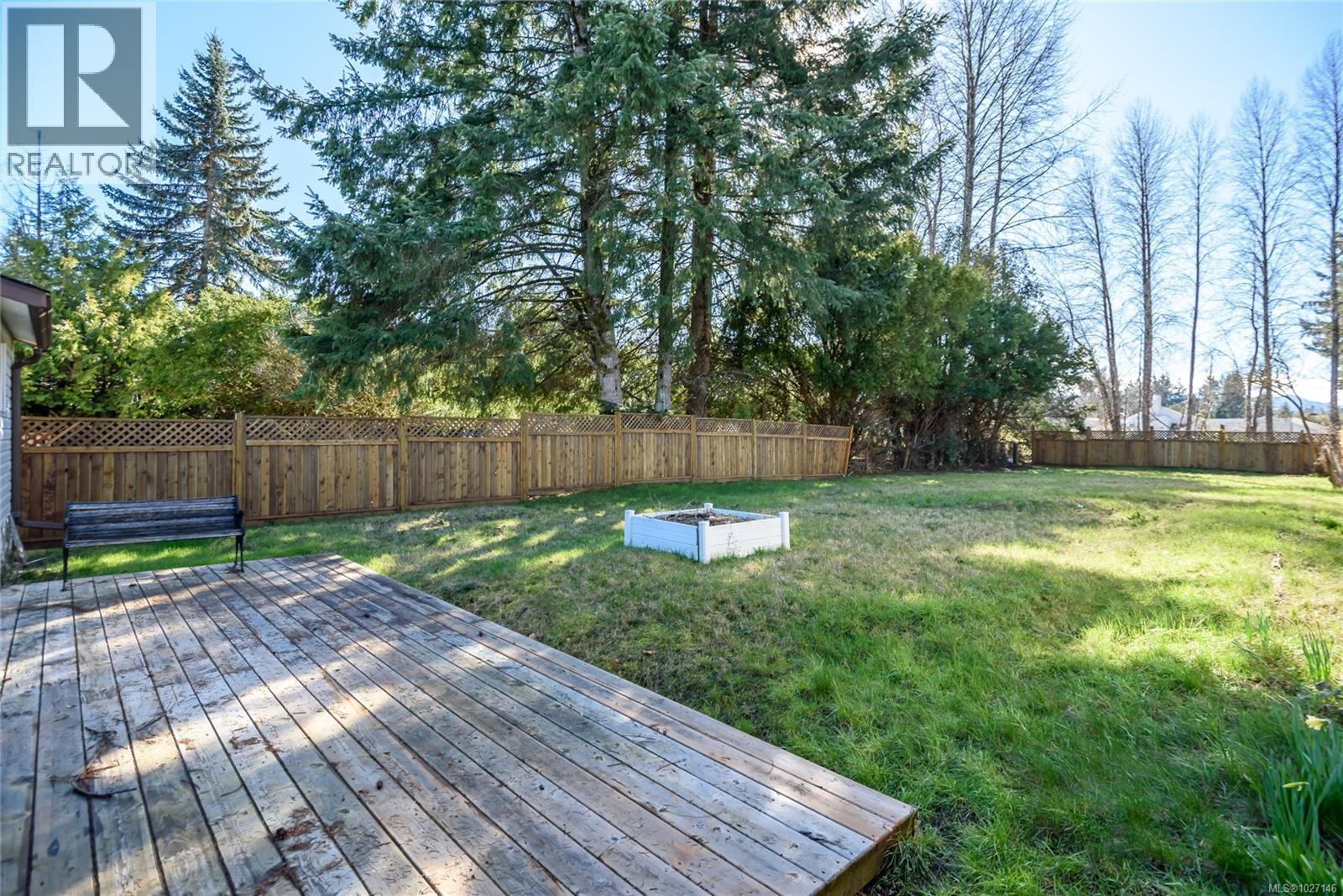 649 McPhee Ave - 38