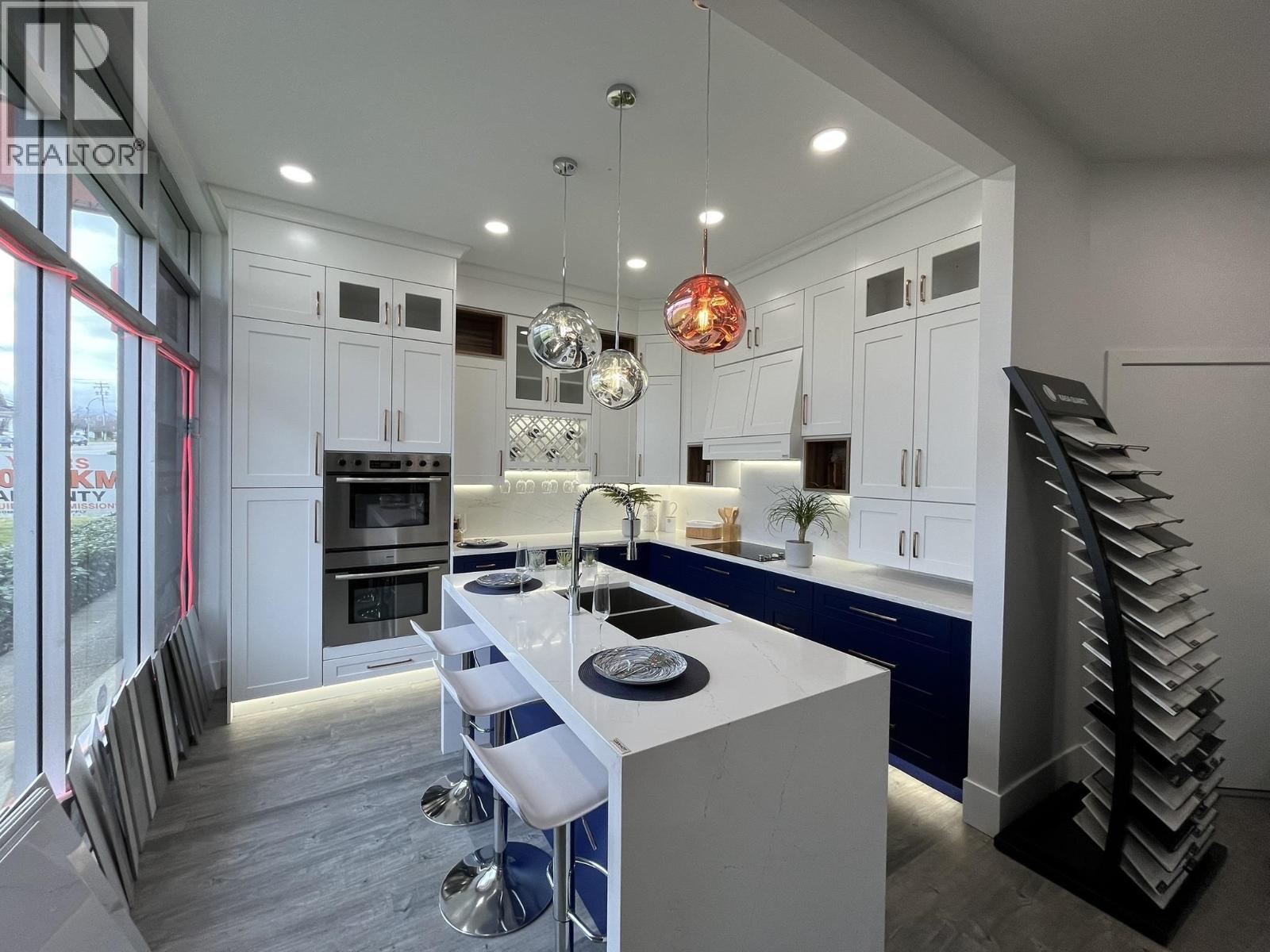 6 20214 LOUGHEED HIGHWAY, Maple Ridge
