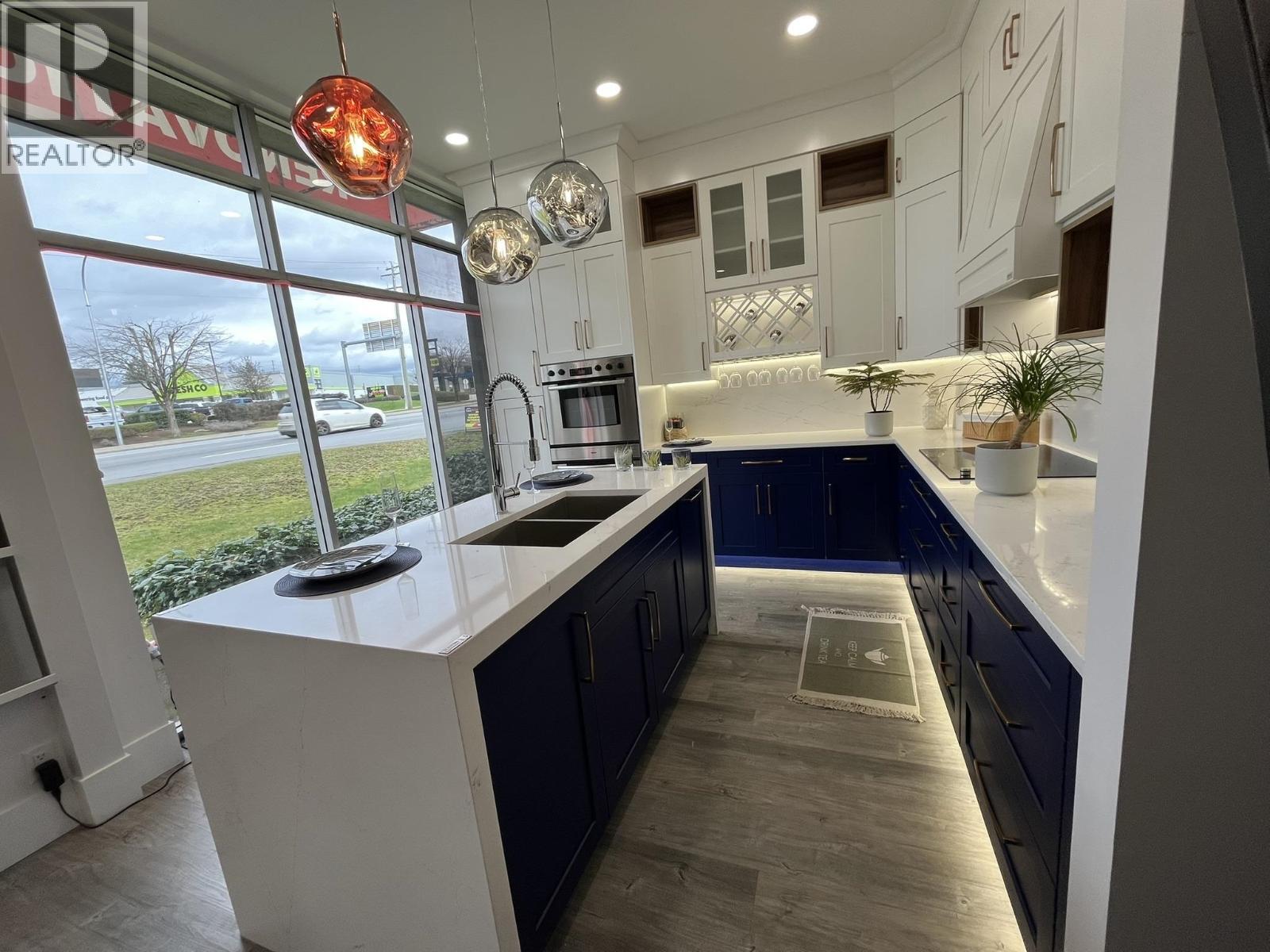 6 20214 LOUGHEED HIGHWAY, Maple Ridge