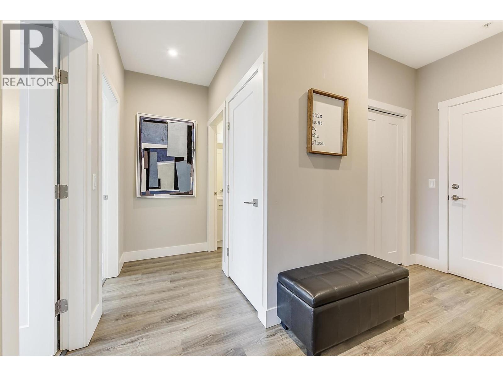 201 3090 Burtch Road, Kelowna