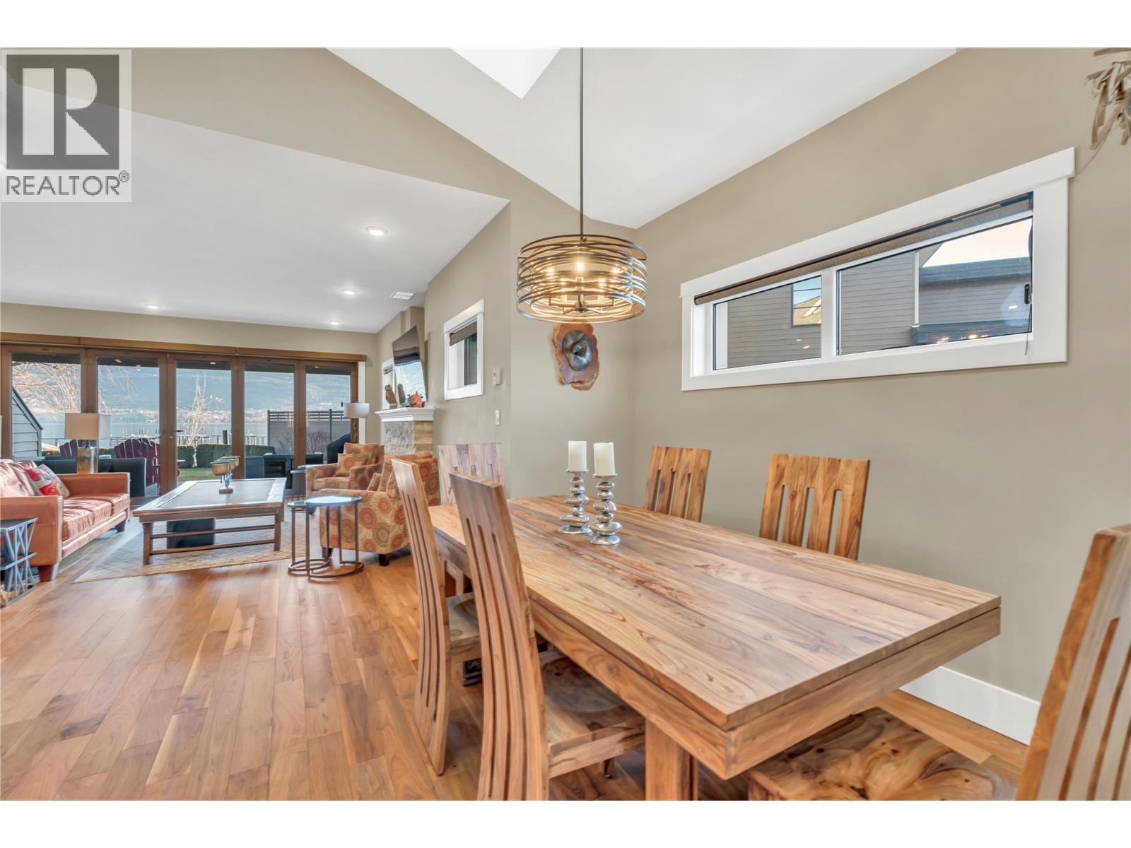 2820 Landry Crescent, Summerland