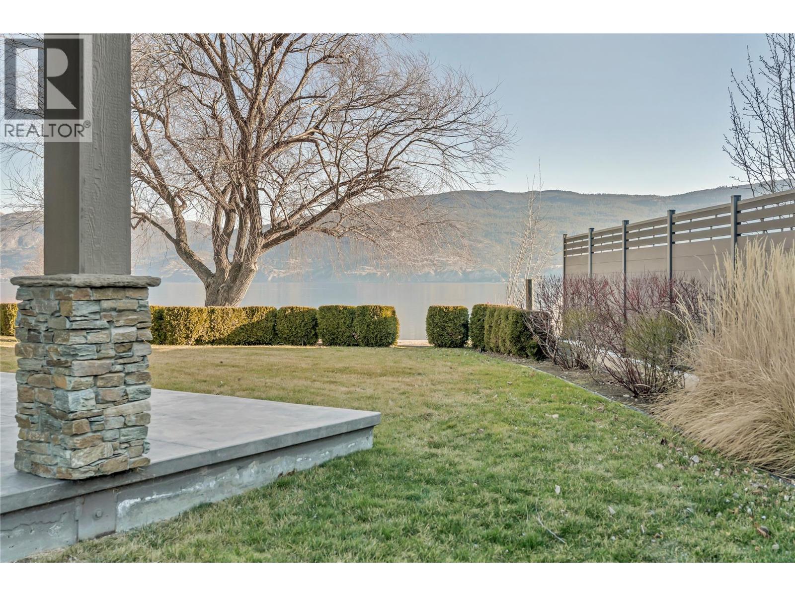 2820 Landry Crescent, Summerland