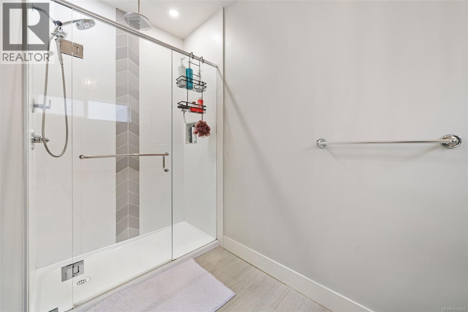 6912 Blanchard Rd, Sooke