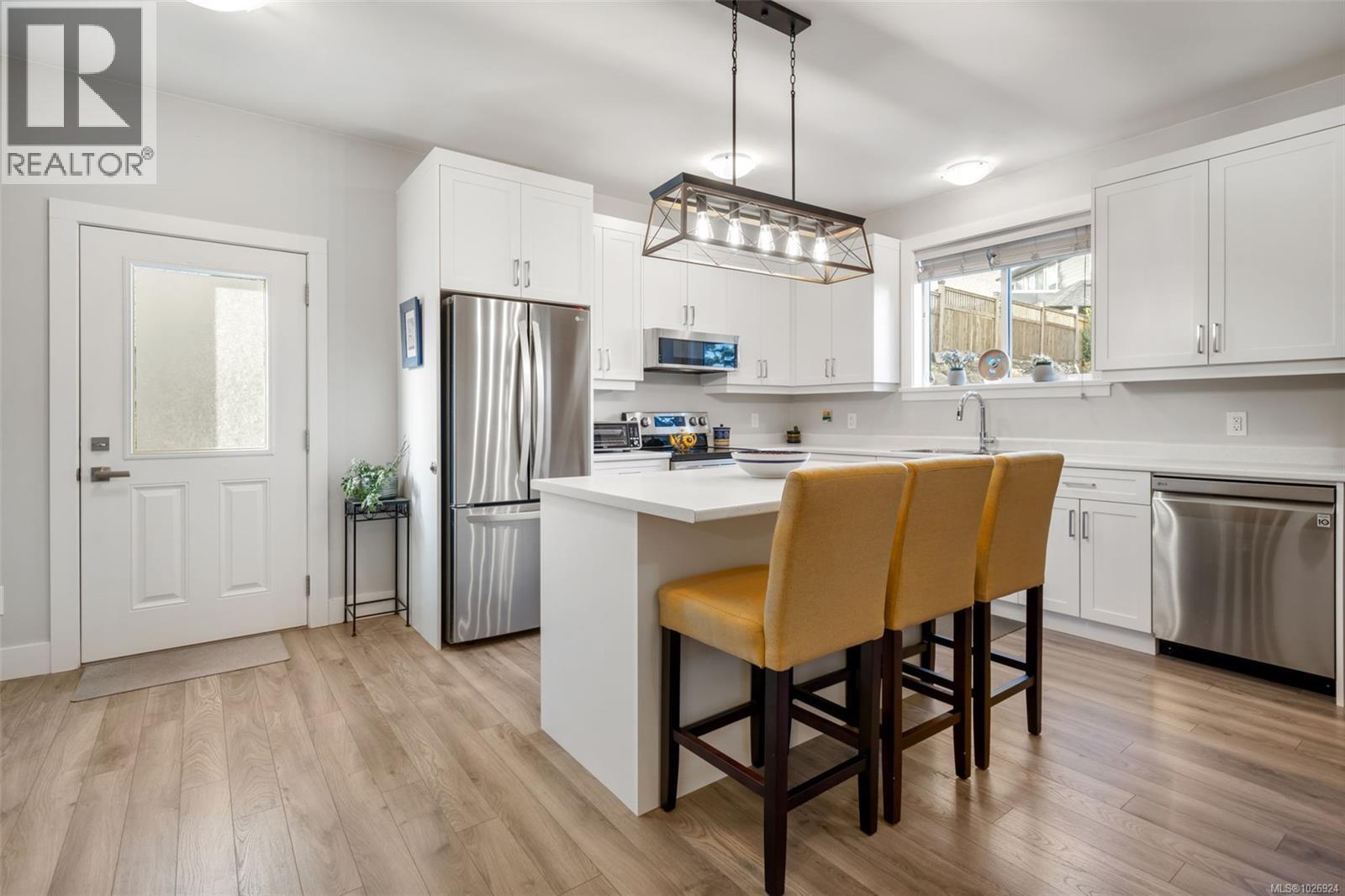 6912 Blanchard Rd, Sooke