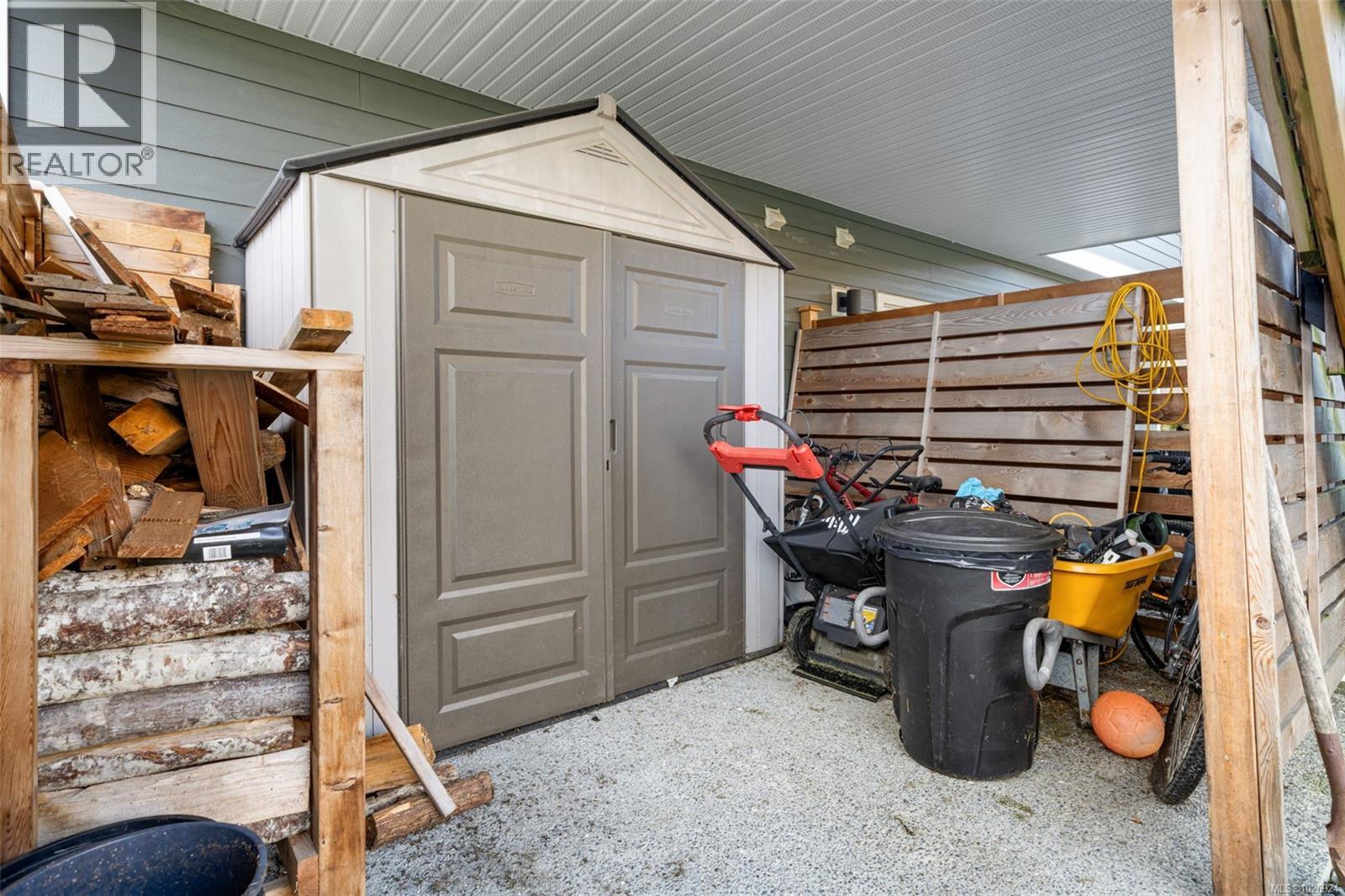 6912 Blanchard Rd, Sooke