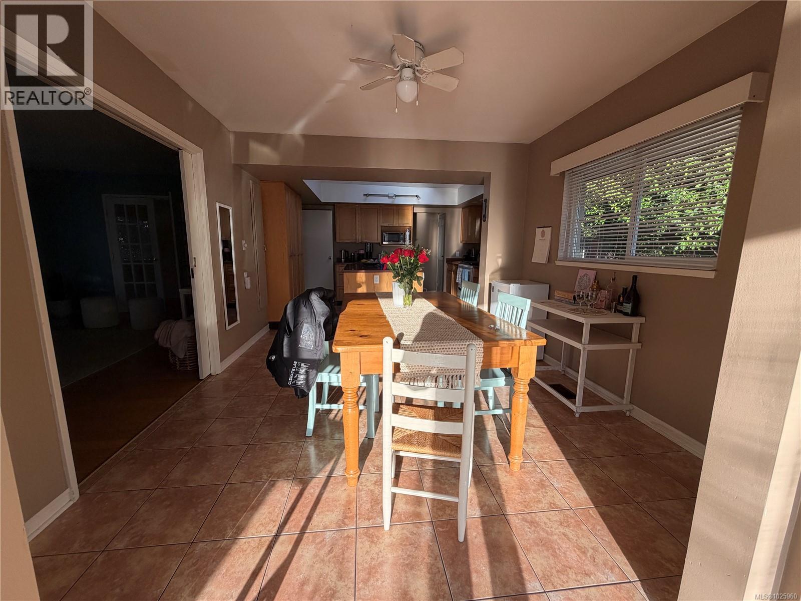  2684 Sea View Road, Saanich