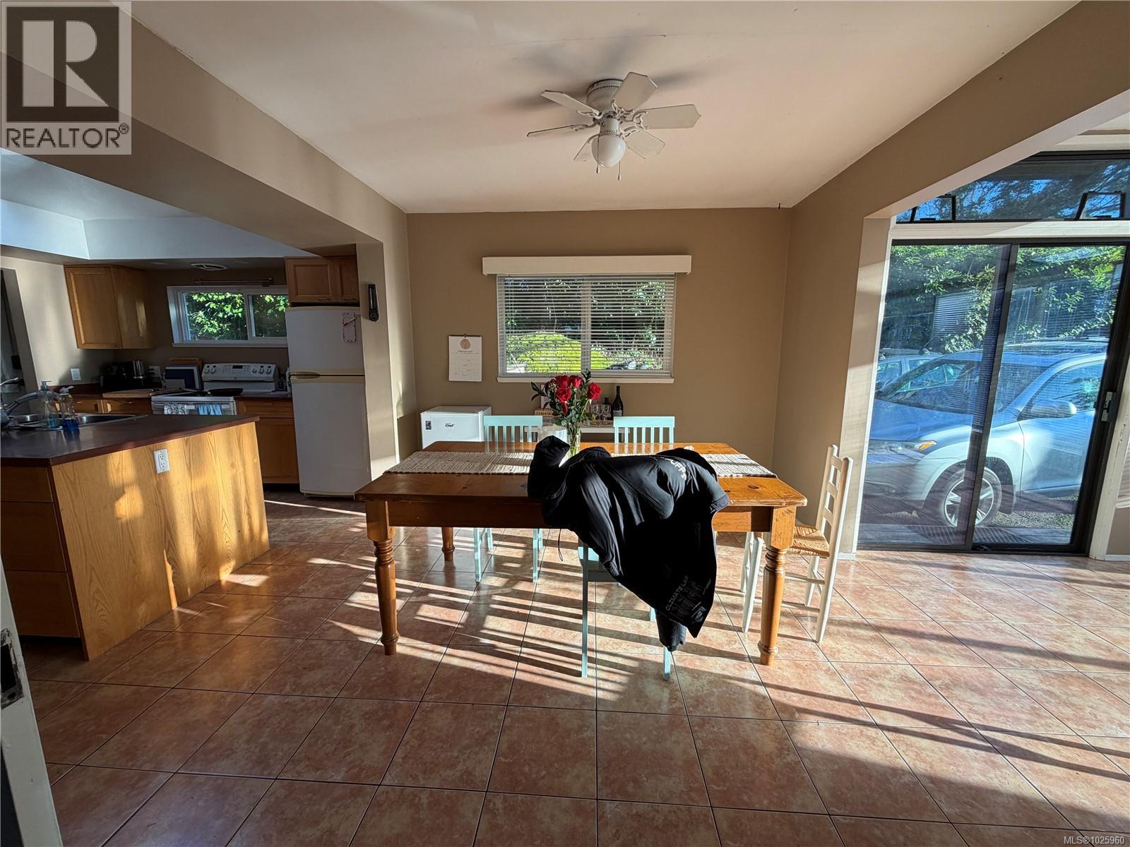  2684 Sea View Road, Saanich