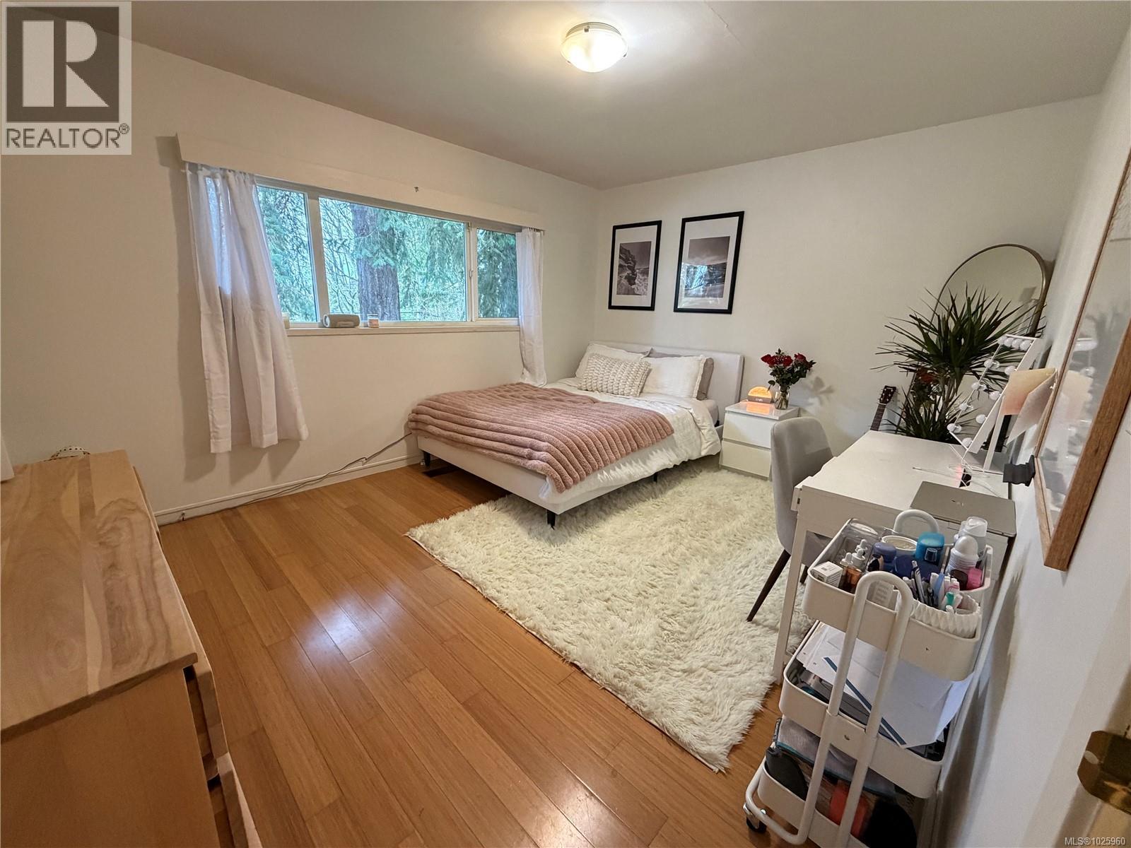  2684 Sea View Road, Saanich