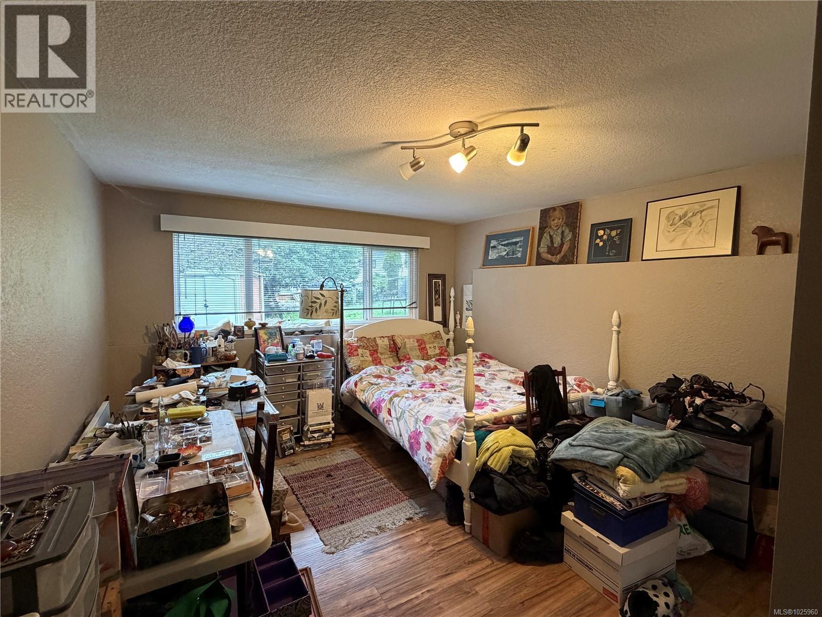  2684 Sea View Road, Saanich