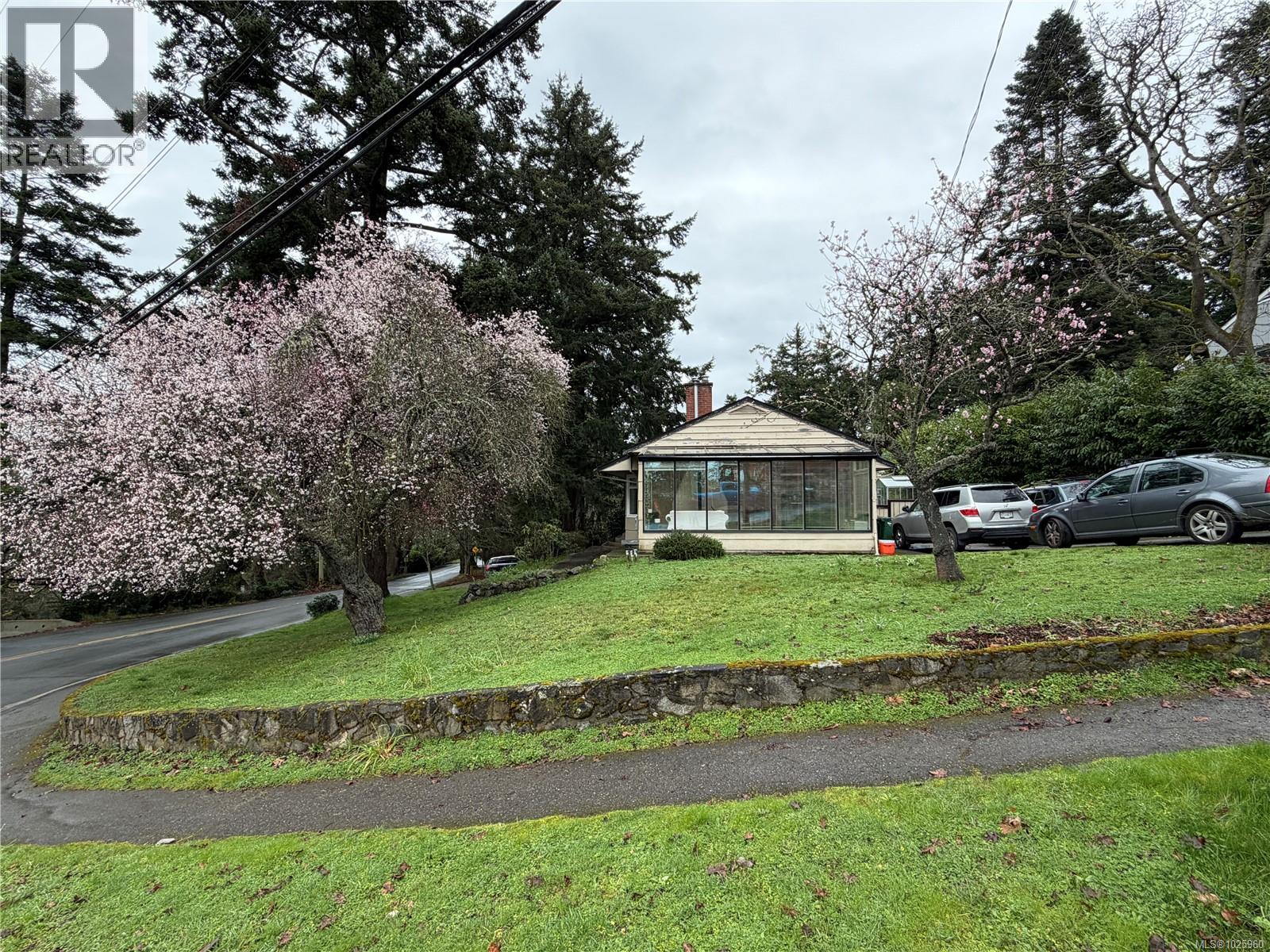 2684 Sea View Rd - 5