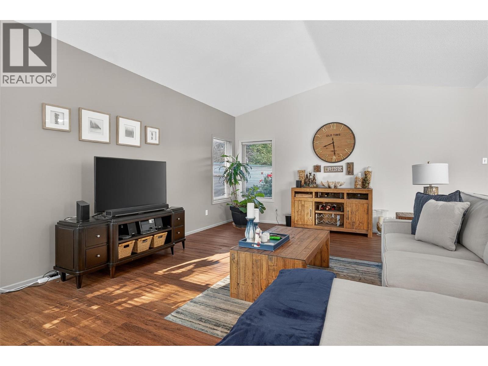 2330 Butt Road Unit# 407, West Kelowna