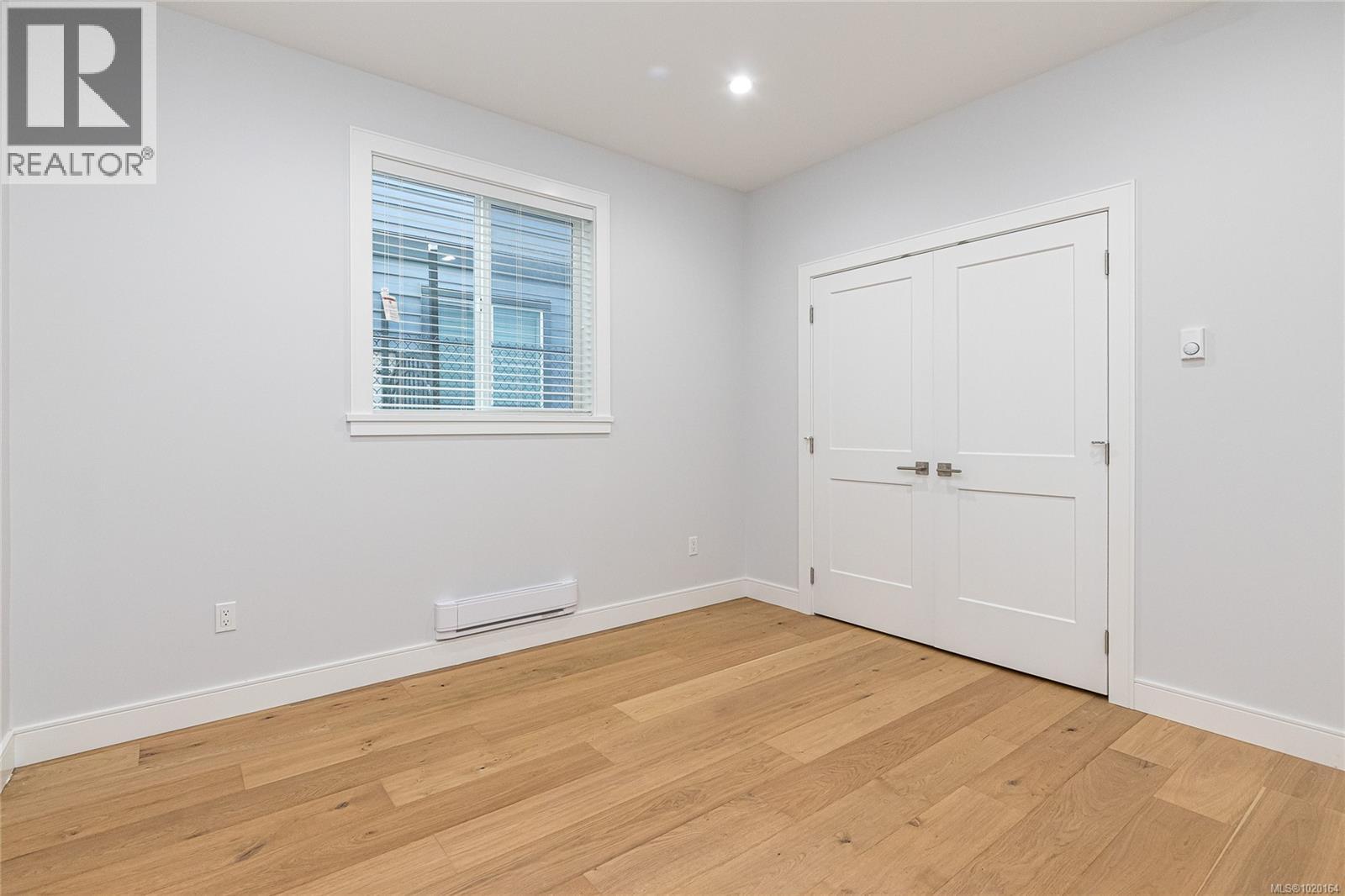  914 Peace Keeping Crescent, Langford