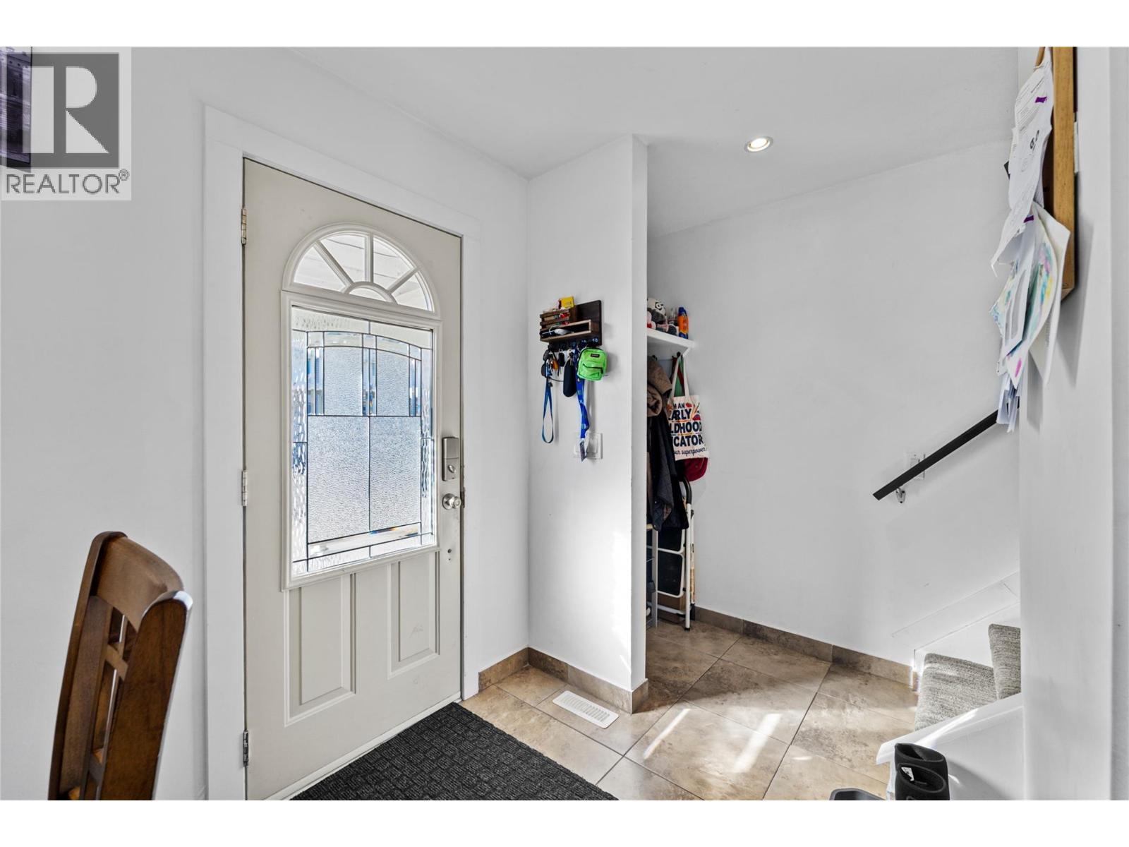 #54 2568 SANDPIPER DRIVE - 12