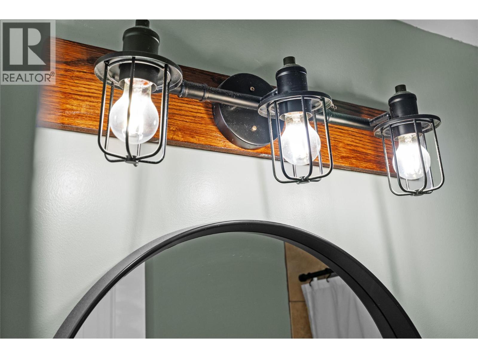 #54 2568 SANDPIPER DRIVE - 24