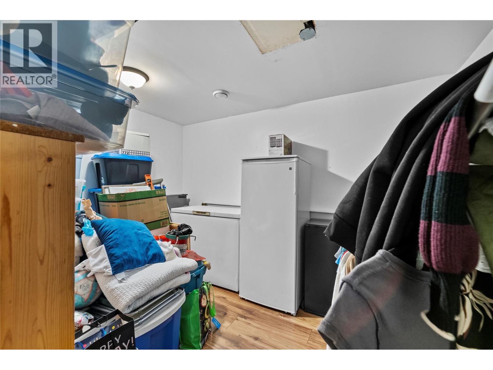 #54 2568 SANDPIPER DRIVE - 30