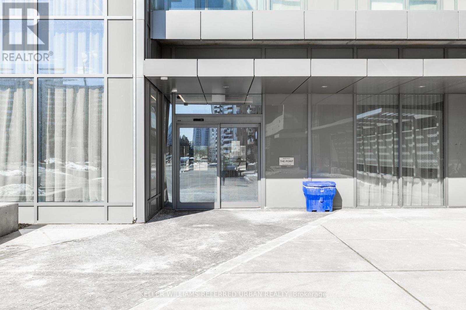 505 - 38 FOREST MANOR ROAD - Photo 3 of 50, Toronto (Henry Farm), Ontario