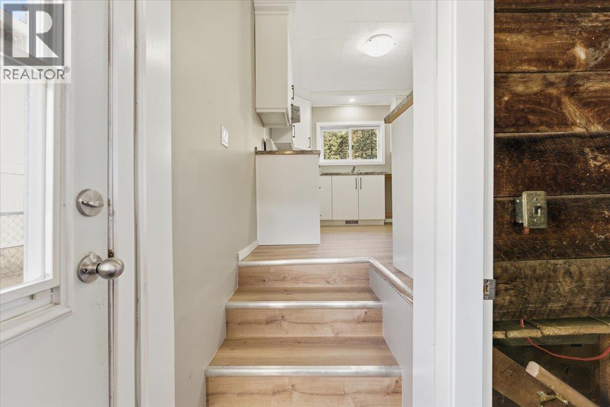 5783 Tuktakamin Road - 2