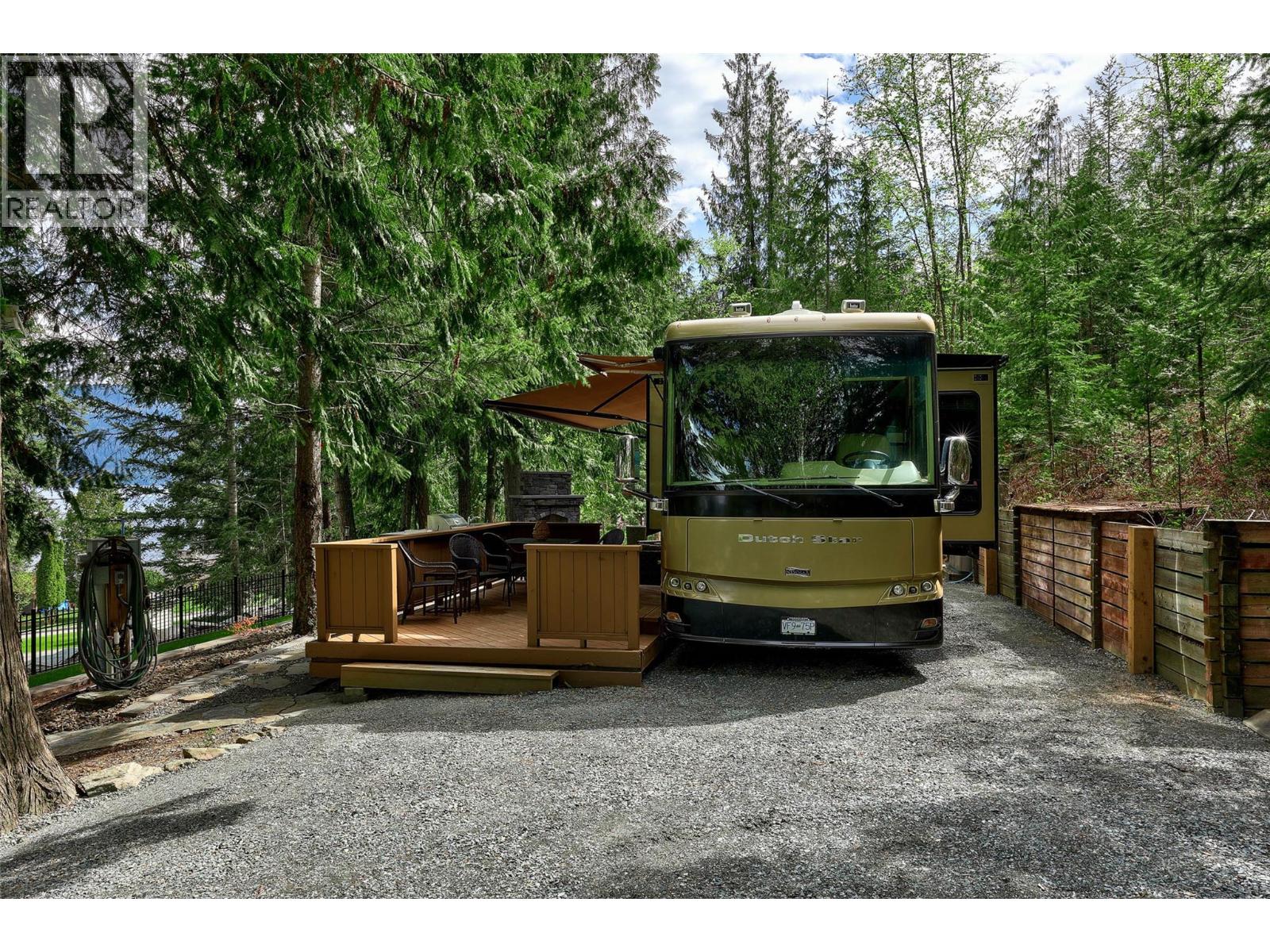  4498 Squilax - Anglemont Road, Scotch Creek